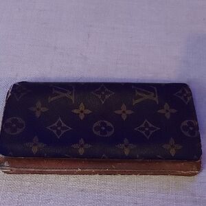 Louis Vuitton Dark Monogram Card Holder